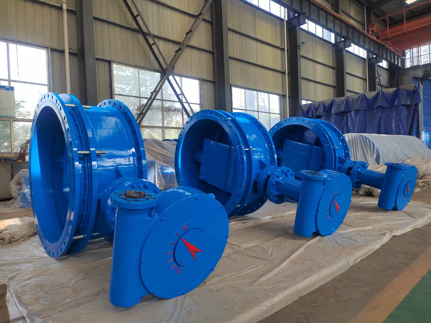 電動(dòng)中線蝶閥的原理及結(jié)構(gòu)特點(diǎn)是什么呢？